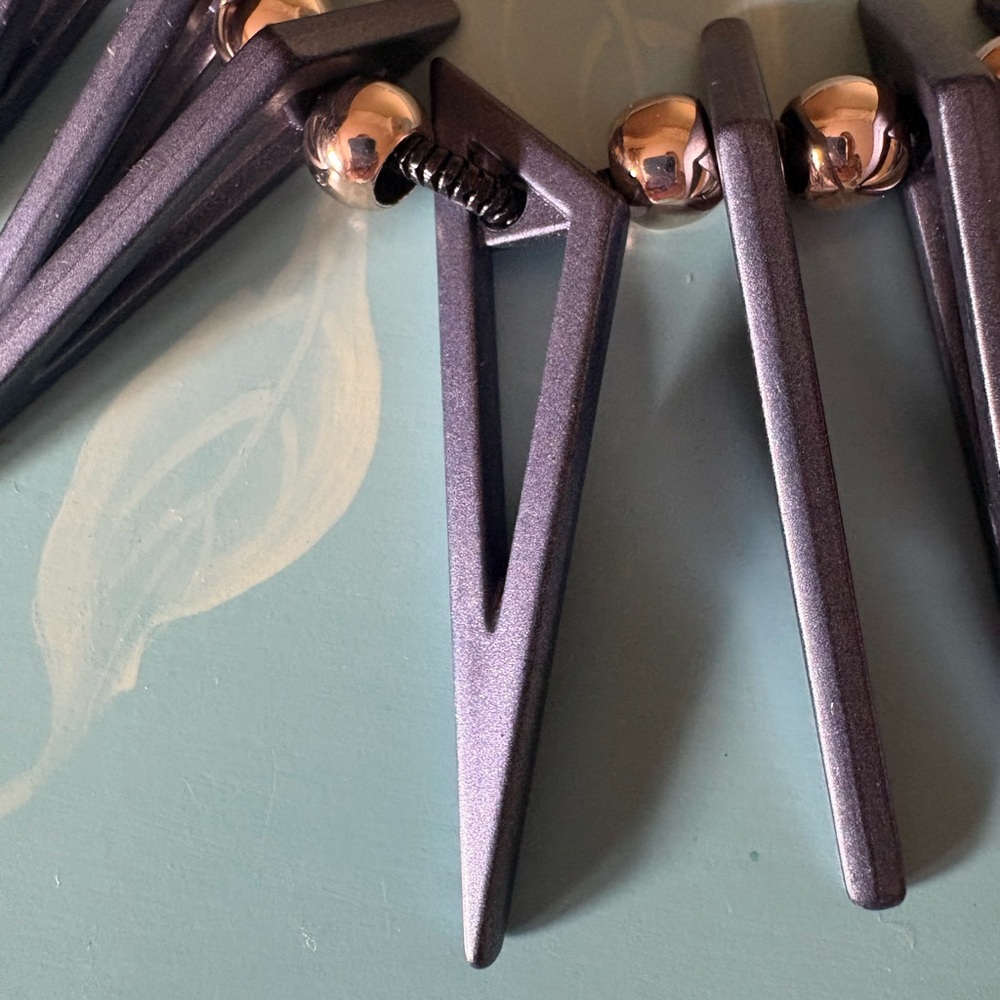 Chic Navy and Gold Spike Necklace - Picture 4 of 9